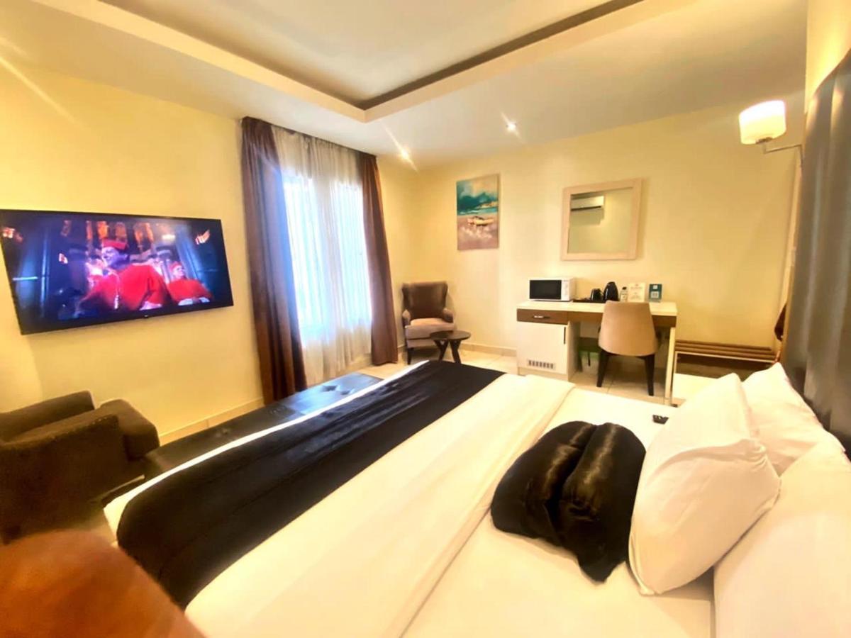 Box Residence Lagos Luaran gambar