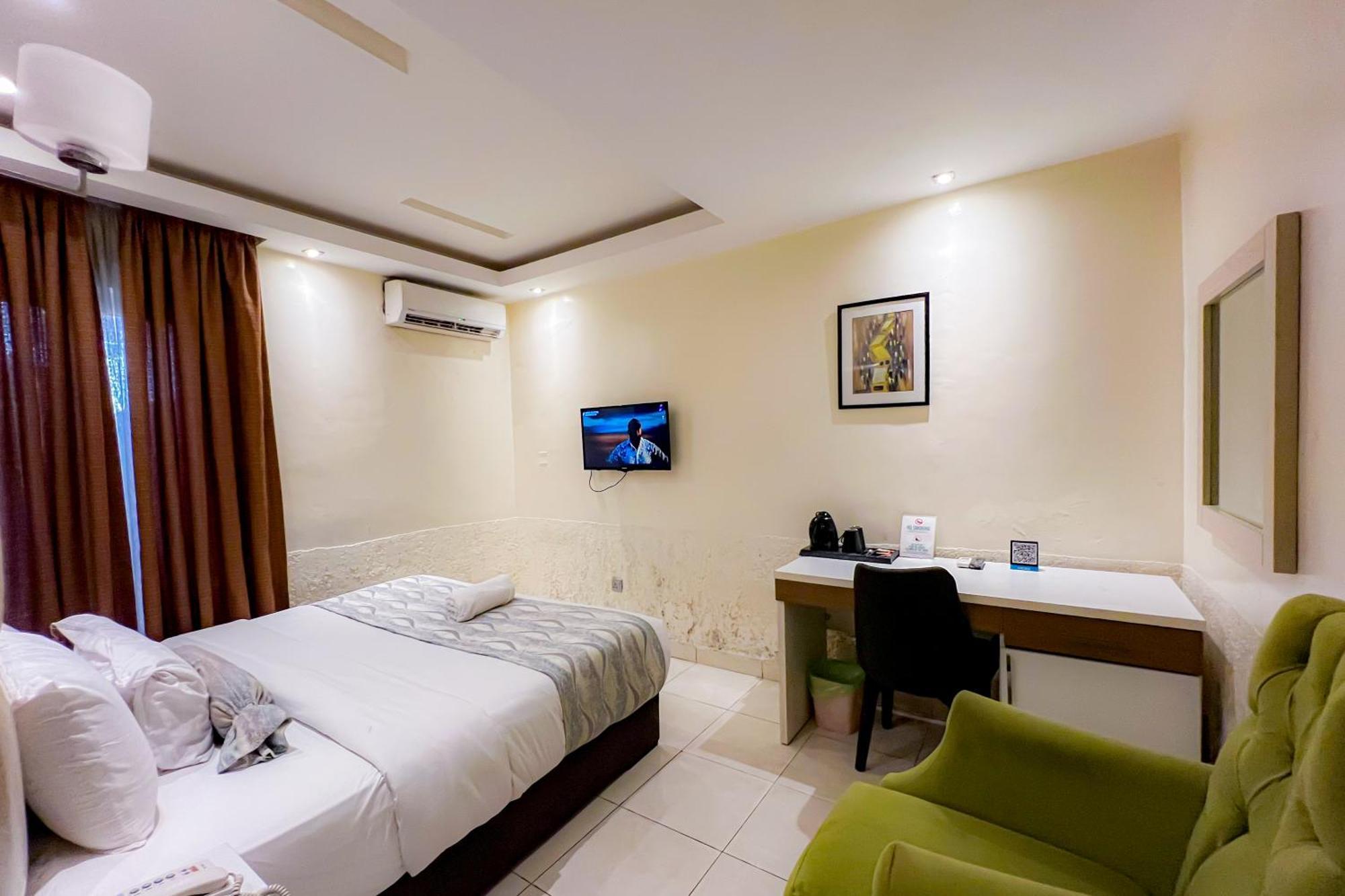 Box Residence Lagos Bilik gambar
