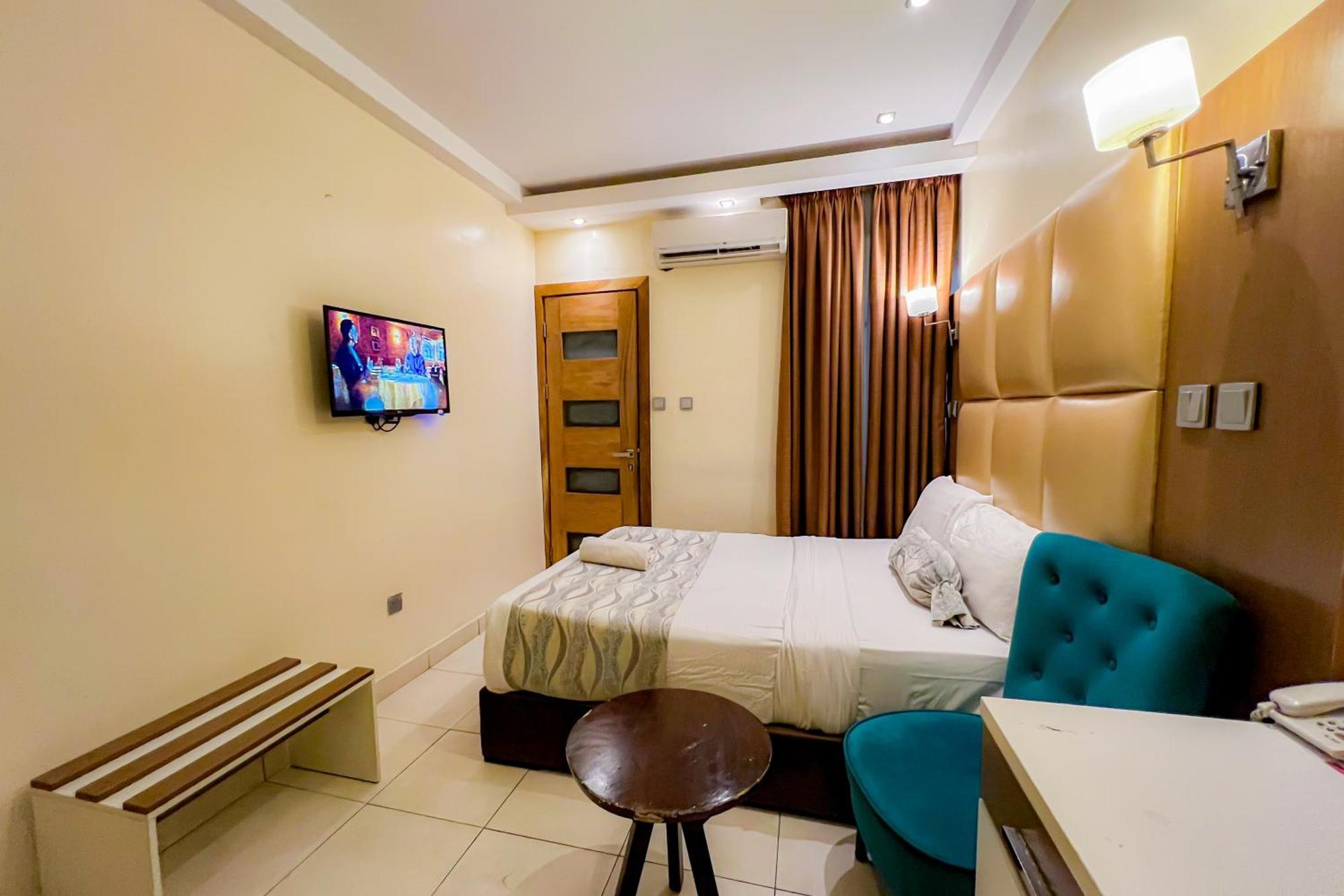 Box Residence Lagos Bilik gambar