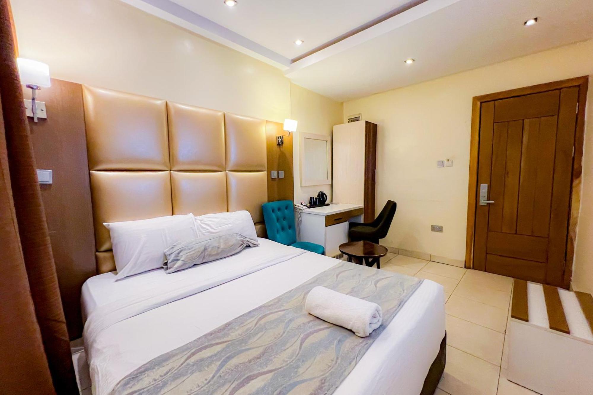 Box Residence Lagos Luaran gambar